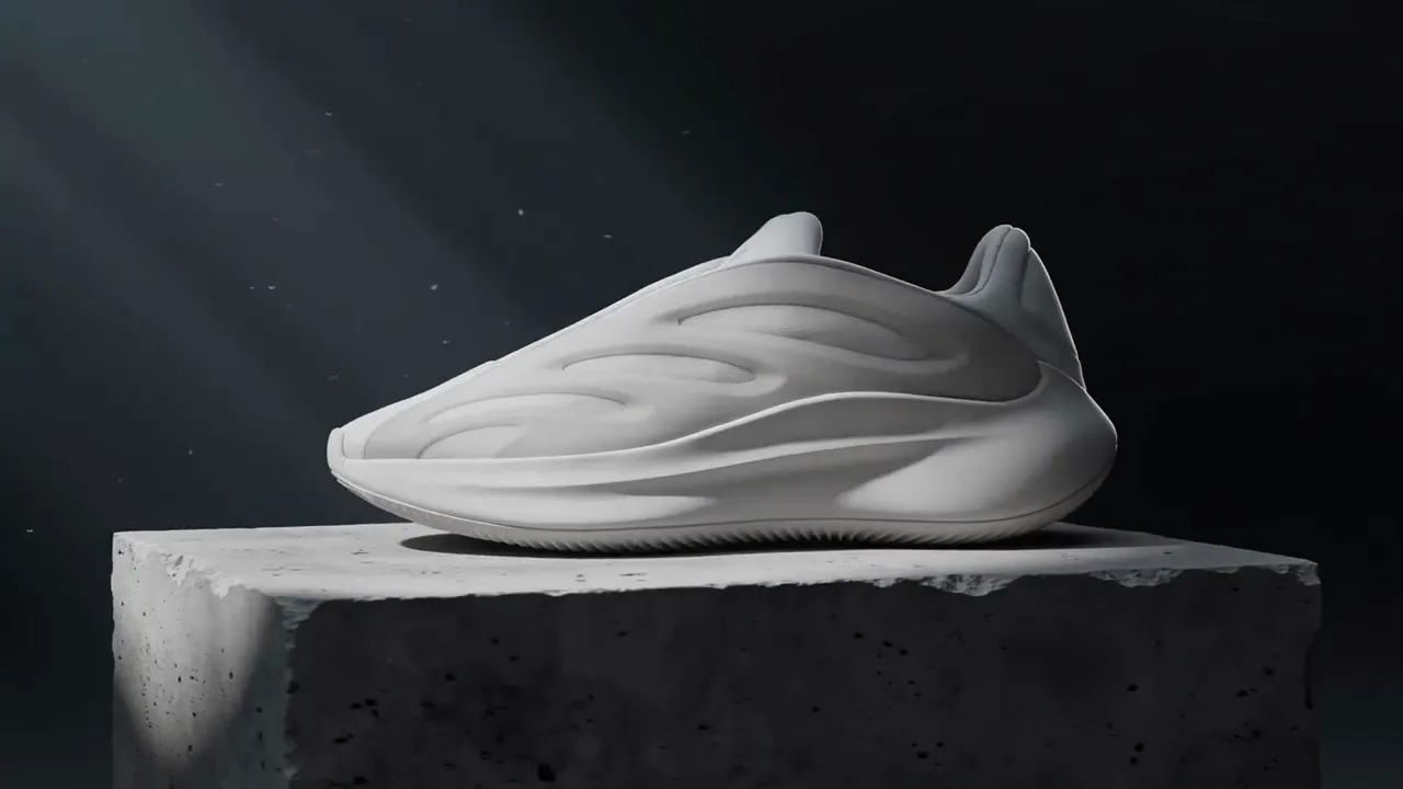 White sneaker product spin, made with Seedance 2.0 Fast